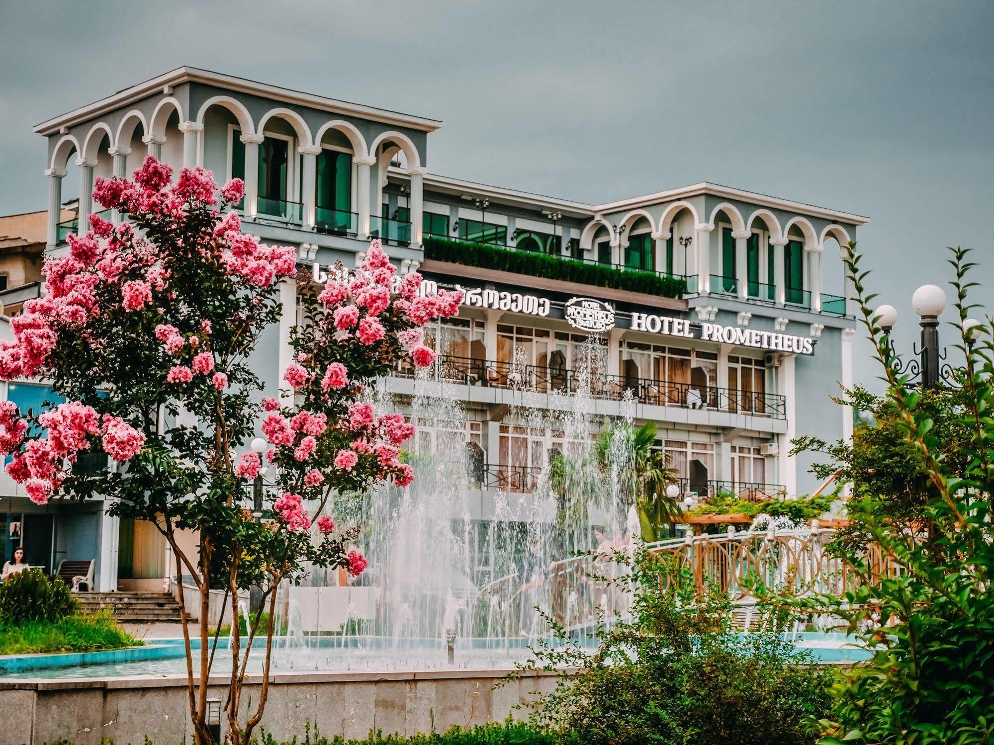 Tskaltubo Hotel Prometheus Екстериор снимка